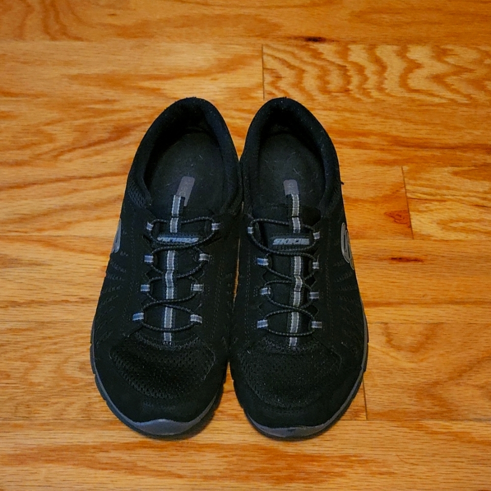 Sketchers slip on